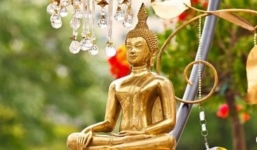 Đại gia 'lộ' 2.000 cọc tiền mặt, một túi xách chìa khóa nhà