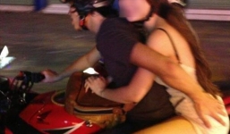 Nam thanh niên 'khiếm nhã' với bạn gái ngoài phố gây phẫn nộ cộng đồng mạng