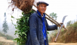 Bảy nông dân tự tử la liệt trước tòa soạn báo ở Bắc Kinh