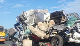 Video: Hiện trường tai nạn thảm khốc trên cao tốc Trung Lương