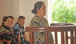 Lén vợ đi “ăn vụng', 3 khách mua dâm bị truy tố