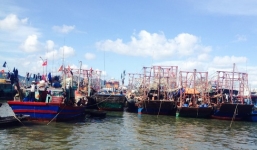 Tin bão số 2: Sơ tán trên 2 ngàn dân để tránh bão Thần Sấm