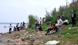 Tìm thấy xác nghi của chị Huyền: Gia đình hồi hộp đợi kết quả ADN