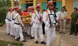 Đấu súng với 25 kẻ buôn ma túy “khủng”, 1 cảnh sát hy sinh