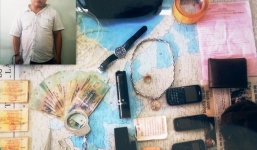 Tên cướp giả công an 'mây mưa' với nữ sinh trong khách sạn