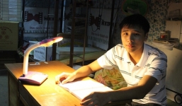 Nam sinh đi thi 100.000 đồng với mèo và thỏ được 13 điểm