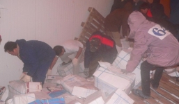 Một công nhân mất tích dưới hàng ngàn tấn cá tra đông lạnh