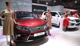 Kêu gào khó khăn, ôtô 7 tỷ cháy hàng