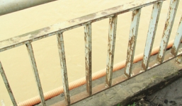 Cãi nhau với bạn gái, nam thanh niên nhảy cầu tự tử