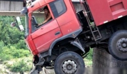 Cận kề cái chết vẫn gọi điện dặn mẹ đừng chờ cơm