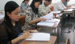 Điểm 10 thi đại học: Nơi... “khô hạn”, nơi “gặp mưa rào”