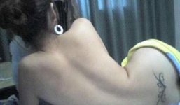 Khi con cưng làm nghề nhạy cảm