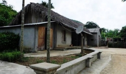 Sự thật về lá bùa yêu 1 tuần là chồng khỏi bệnh 'ngoại tình'