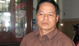 Tuột quần trẻ con