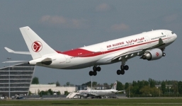 Máy bay Algeria chở theo 116 người có khả năng bị cuốn vào bão cát