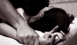 Thầy giáo 'qua đêm' với nữ sinh sau khi đi bar