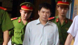 Bé gái có thai, lòi ra cha dượng đồi bại cưỡng dâm con riêng của vợ