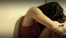 Mắc kẹt sex toy trong chỗ kín 10 năm không hay biết