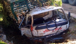 Tài xế ngủ quên, 2 người thiệt mạng