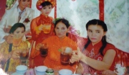 Hai cặp vợ chồng hoán đổi cho nhau và cùng hạnh phúc