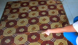 Ông già 71 tuổi trú mưa, dâm ô trẻ em bị bắt