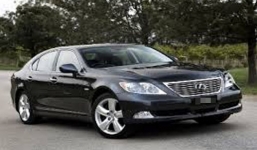 Bản tin 113 – sáng 29/7: Nã đạn vào xe Lexus trên phố như phim hành động…