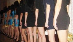 Bắt quả tang 3 cặp nam nữ đang 'mây mưa' trong khách sạn