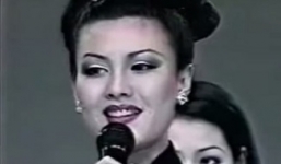 Hoa hậu ứng xử hay nhất, ngô nghê nhất HHVN lần thứ 1 gây xôn xao