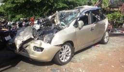 4 xe đâm liên hoàn, 5 người bị thương