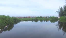 Nghi án bé gái 10 tuổi bị hiếp dâm rồi sát hại: xác định nguyên nhân tử vong