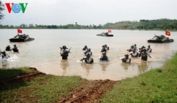 Hình ảnh lính Hải quân luyện tập hiệp đồng chiến đấu