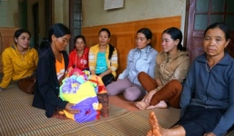 Bản tin 113 – chiều 30/7: Bé sơ sinh bị bỏ trên xe công nông…