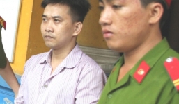 Ép uống rượu, điên tiết đâm chết bạn nhậu