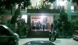 Vụ CA dùng súng bắt kiểm lâm: Bí ẩn 2 cục tiền ngoài chậu cây cảnh