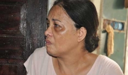 Con lai 30 năm nhặt rác mua vé máy bay tìm về quê cha