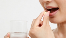 Những lợi ích trông thấy của thuốc tránh thai