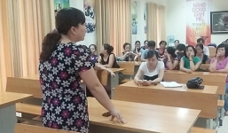 60 học sinh đột ngột bị chuyển trường