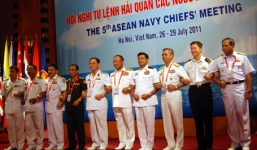 Đề xuất lập đường dây nóng về an toàn hàng hải Biển Đông