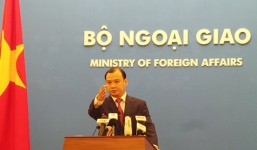 Việt Nam đang xác minh việc Trung Quốc xây 5 hải đăng ở Hoàng Sa