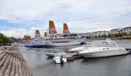 Cặp du thuyền triệu đô của 'chúa đảo' Tuần Châu