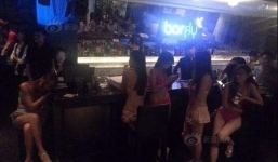 Lộ bảng giá 'đi khách' của hàng loạt hot girl, chân dài