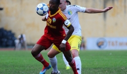 Cầu thủ An Giang đình công vì bị chậm lương, thưởng