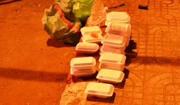 Đang phát cơm từ thiện, người đàn ông bị đâm chết