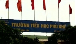 'Không may đồng phục mới, khai giảng xong sẽ cho nghỉ học'