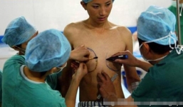 Theo chân cô gái trẻ đi phẫu thuật chuyển giới thành đàn ông