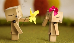 Thơ tình dặn chồng sắp cưới khiến các chàng trai muốn lấy vợ