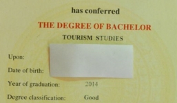  Bằng tốt nghiệp lỗi chính tả: “Chỉ là sai sót nhỏ”