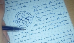 Được dân mạng phong 'Thánh chép' vì viết chữ quá xấu