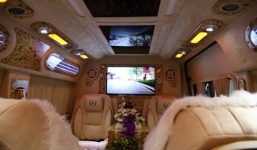 Đàm Vĩnh Hưng, Tuấn Hưng khoe xế độ siêu sang đắt tiền