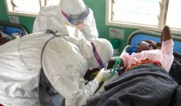 Triệu tập thêm 2 vợ chồng tung tin dịch Ebola xuất hiện ở Việt Nam